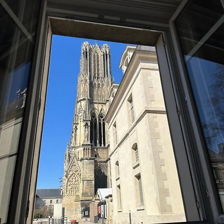 Le Petillant - Cathedrale Reims Esterno foto
